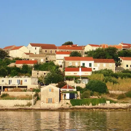 Duka Apartment *